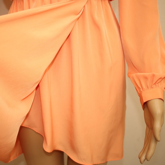 NEW Tobi Pastel Orange Faux Wrap Tunic Dress S - Picture 4 of 8